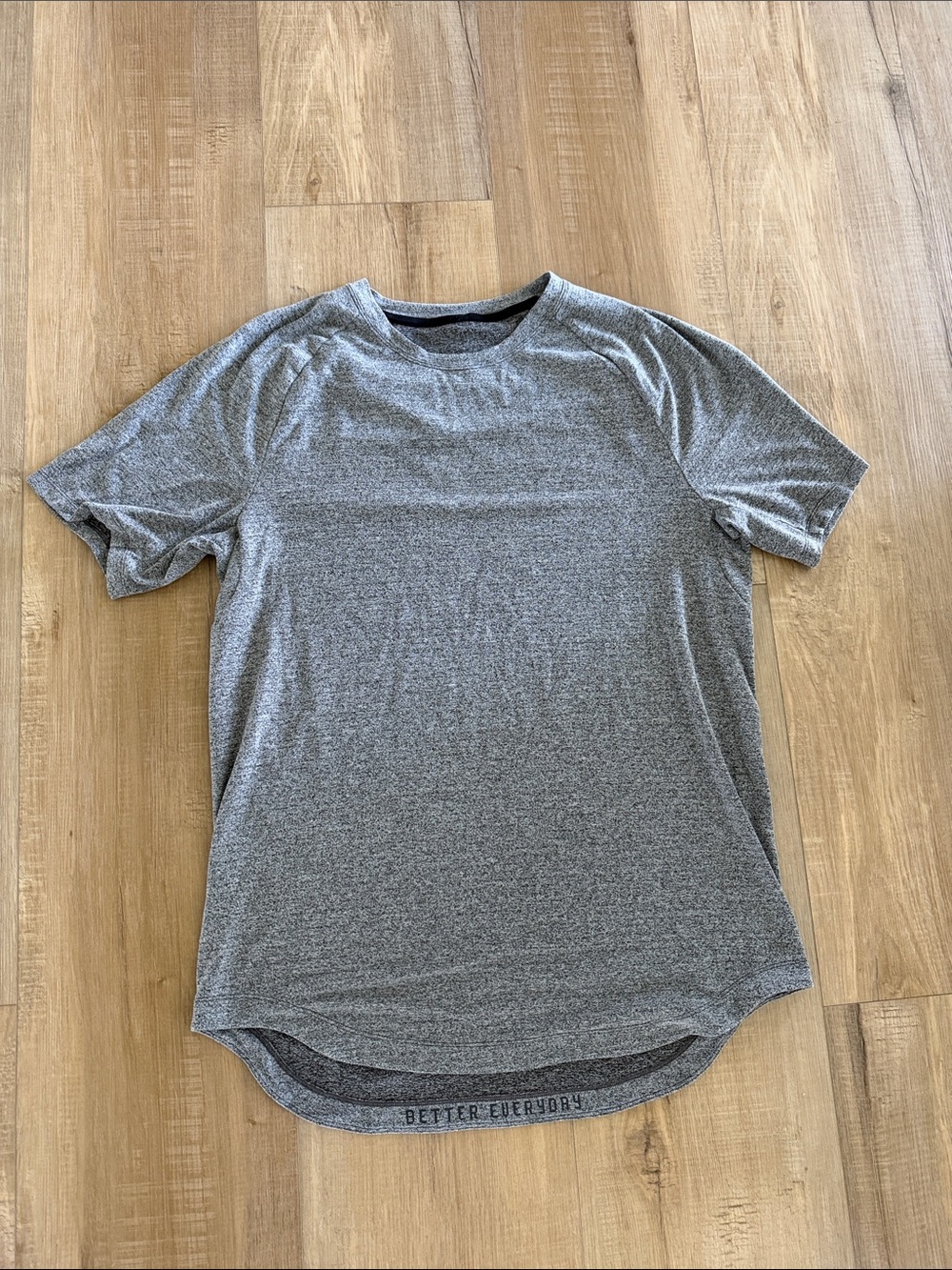 Lululemon Men's T-Shirt